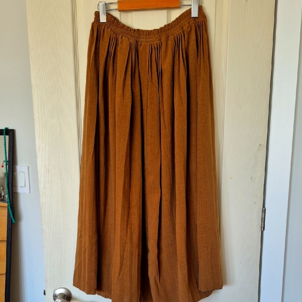 Elegant Brown Skirt